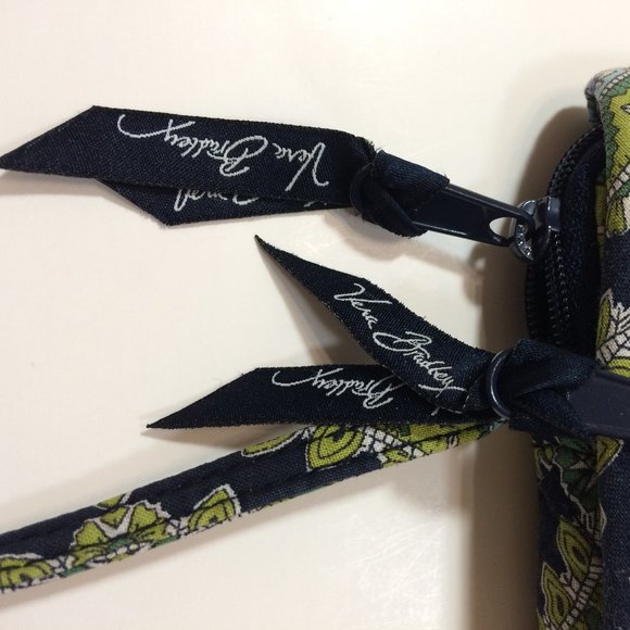 Vera Bradley Cambridge Crossbody - Picture 11 of 12